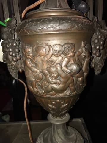 ornate brass lamp with grapes & cherubs b