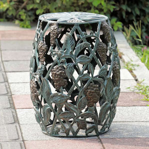 aluminum_garden_stool